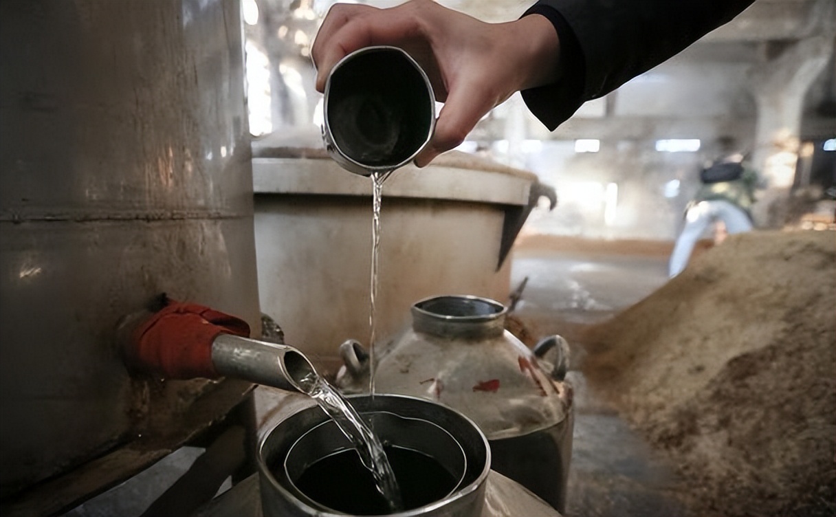 白酒打开会过期吗还能喝吗,白酒会过期吗什么酒含粮食多