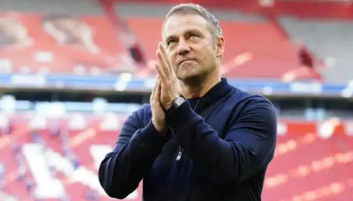 2大火爆脾气名宿唇枪舌剑；穆勒是否打替补，能不能征召胡梅尔斯