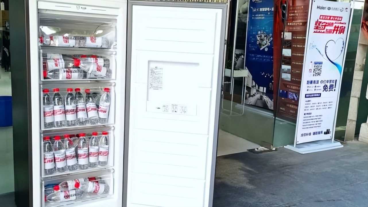 2022海尔爱心冷柜“清凉补给站”公益行动——致敬高温户外工作者