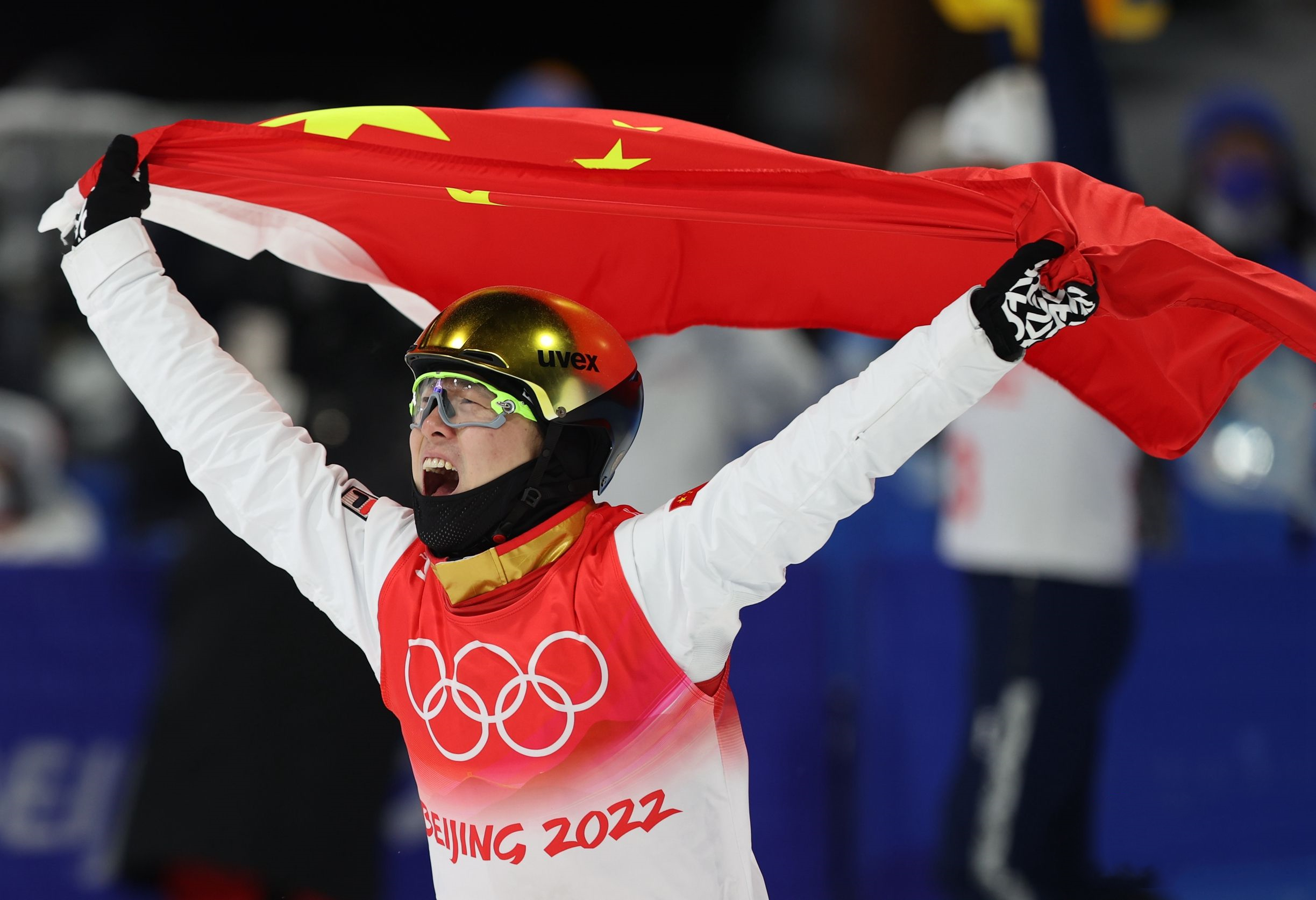 冬奥会最值得尊重的运动员,纪录冬奥会三个夺冠运动员