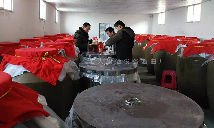 白酒酿造过程改良,白酒酿造过程中的一个重要环节