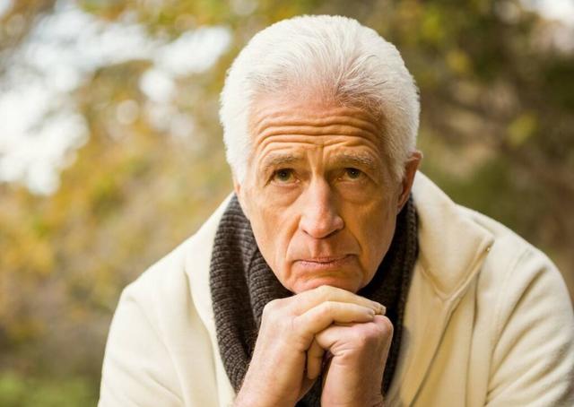 转告家人,转告父母很多病无需过度治疗