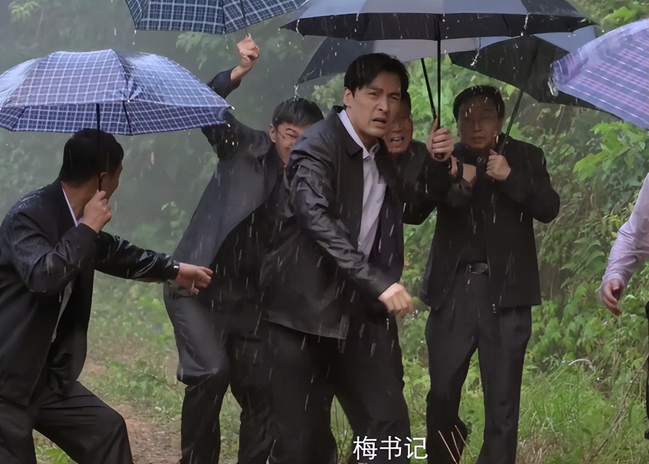 关于赵丽颖和杨幂的电视剧大全,杨幂赵丽颖电视剧实绩比较