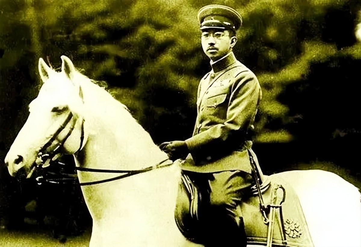 谁出席了日本裕仁天皇的葬礼,日本裕仁天皇去世各国的反应