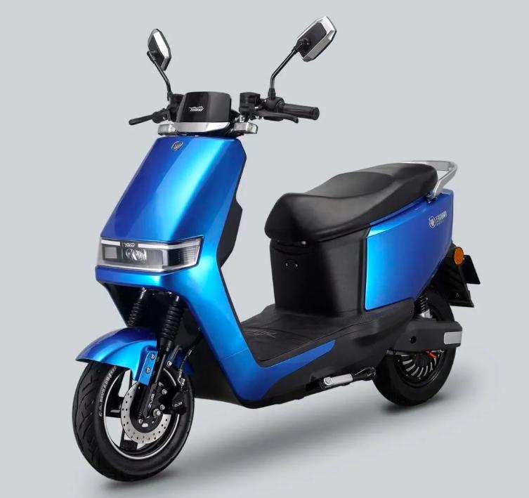 首款续航超过1000km的纯电动车,最新款速度最快的电动车