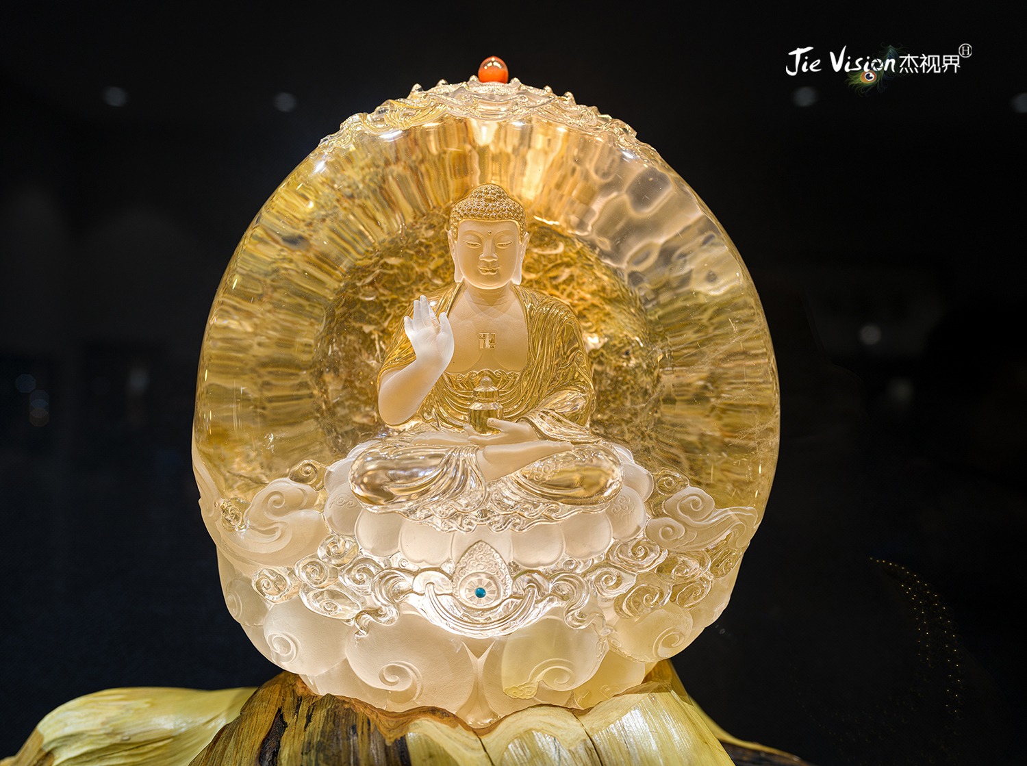 连云港东海水晶哪里买到天然的,怎么鉴别水晶是真是假