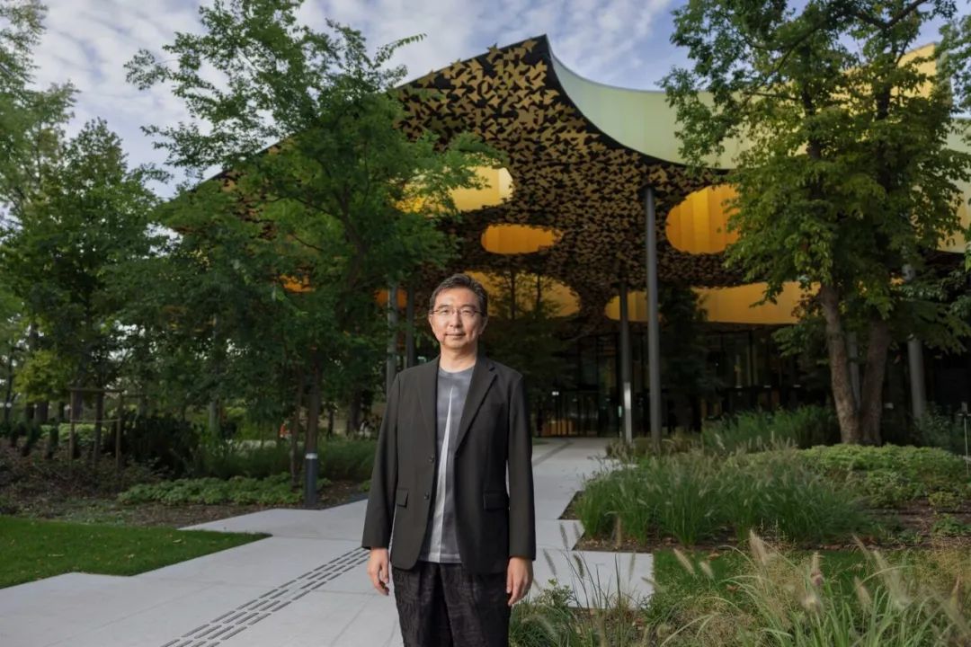 与藤本壮介一起走进金色叶子‘殿堂’，匈牙利音乐之家