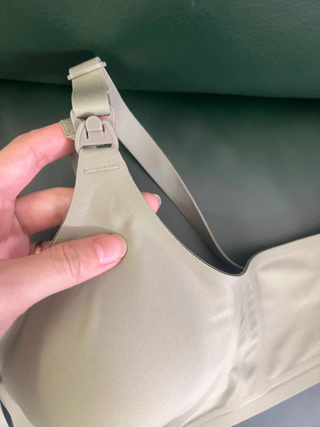 待产包要准备哪些东西四月,即将生产的待产包必备