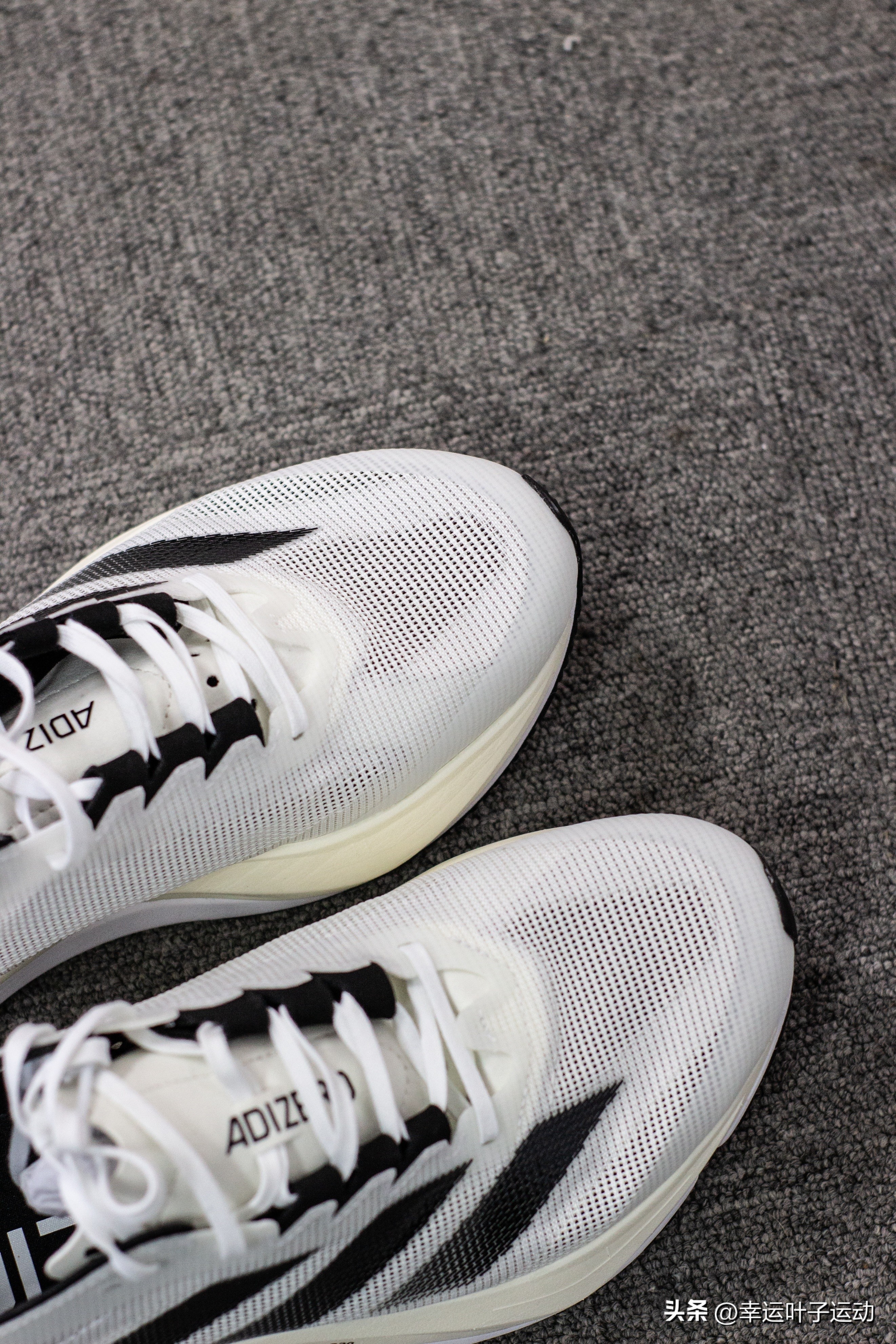 阿迪达斯跑鞋波士顿12价格,波士顿12和pro3