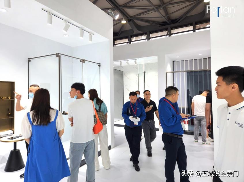 法兰浴王卫阳整装亮相上海厨卫展，解锁财富密码招商无数