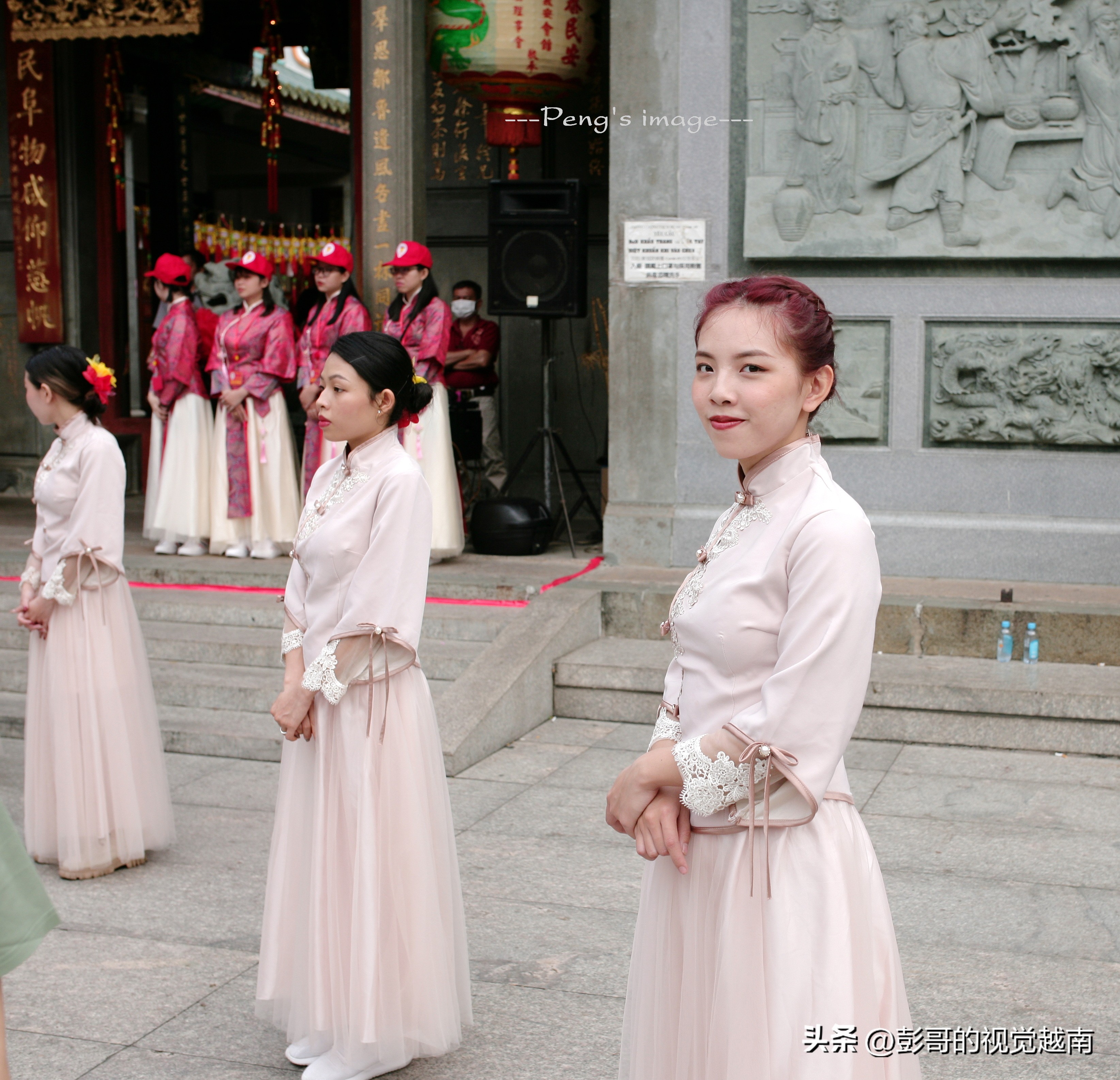 越南西貢華人的【恭請關聖帝君聖駕出遊】活動。