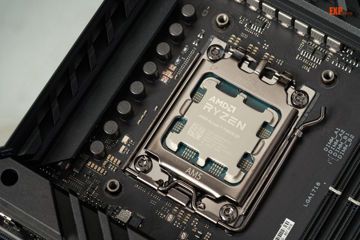 第三代锐龙73700x和酷睿11400f,锐龙77800x3d评测