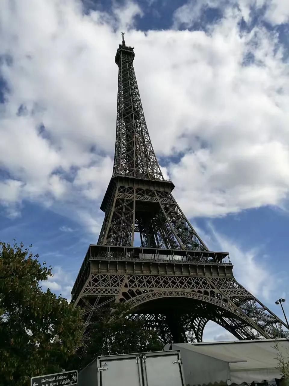 巴黎自由行详细攻略,旅行去巴黎如何坐地铁