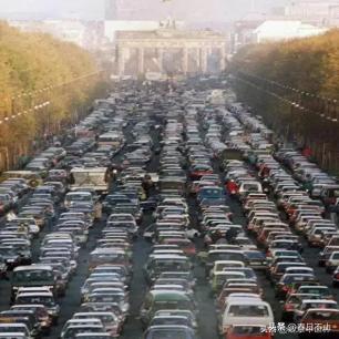 纳粹老照片犹太女人,老照片纳粹女魔头的下场