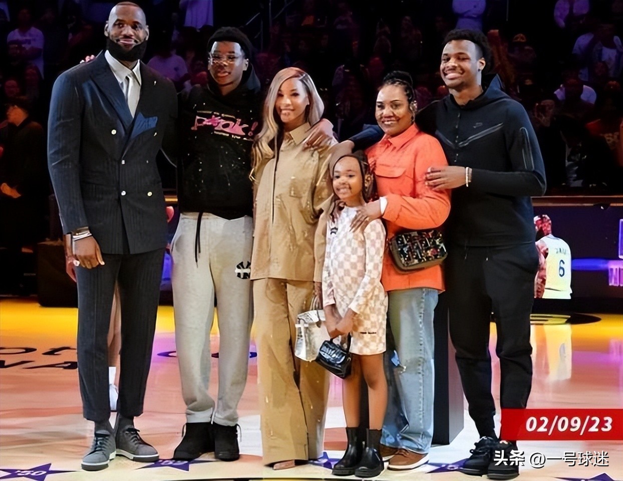 詹姆斯2018狂欢之夜,詹姆斯参加庆祝活动