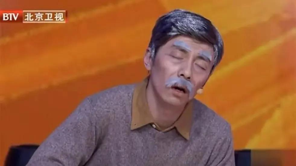 27岁女子每天放屁数十次,竟被确诊肠癌晚期!这2种臭屁尤其危险