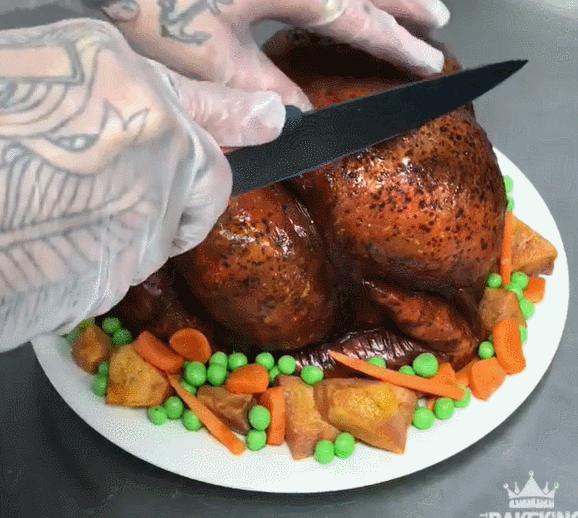 外国小哥制作魔法蛋糕,人体模型蛋糕