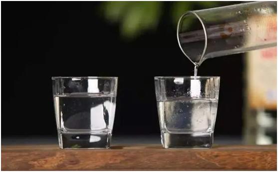 十种好喝不上头的酒推荐,比较好喝不贵的小众酒