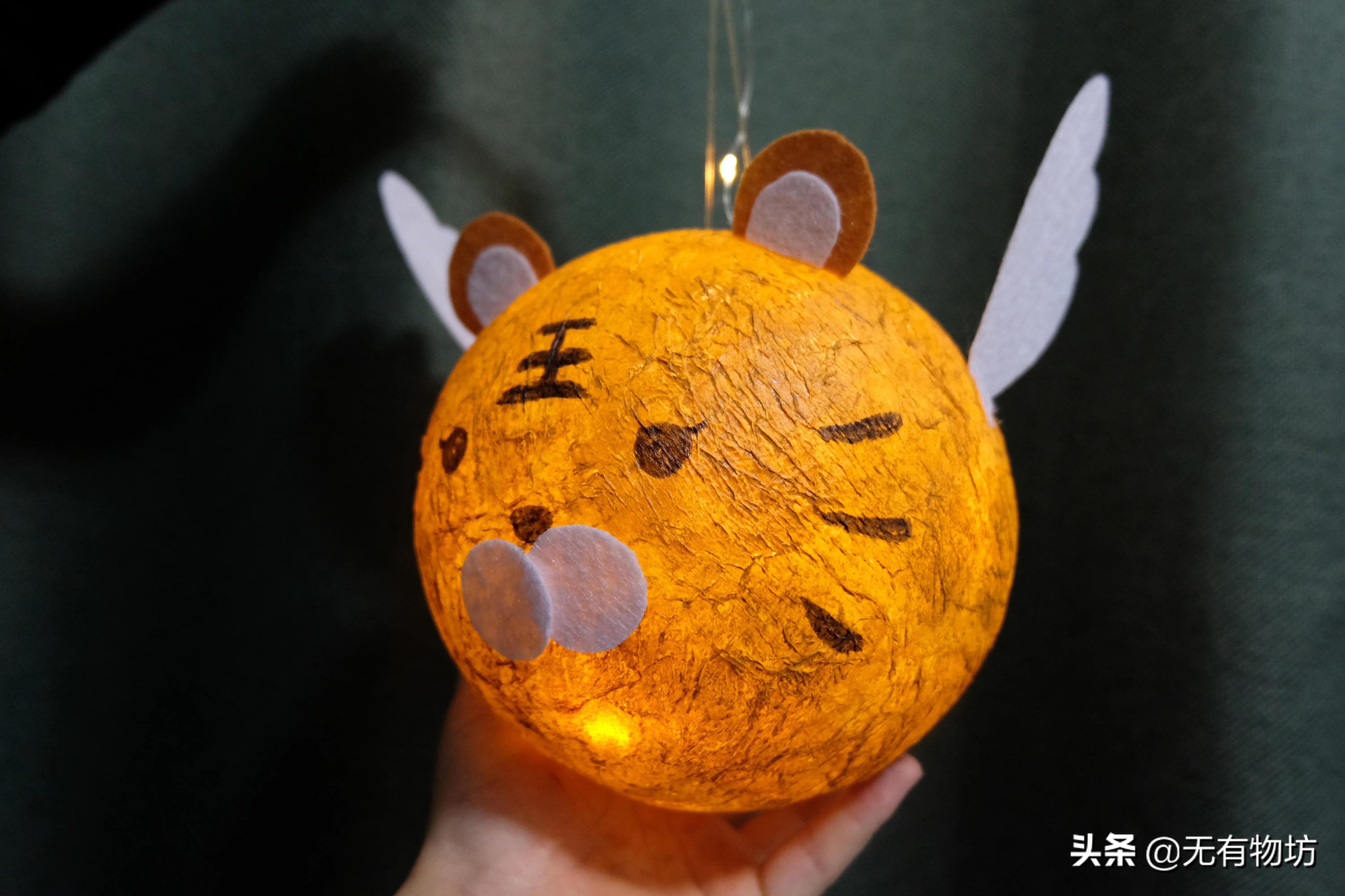 用一张纸做虎年灯笼,虎年的灯笼用卡纸做又好看又好做