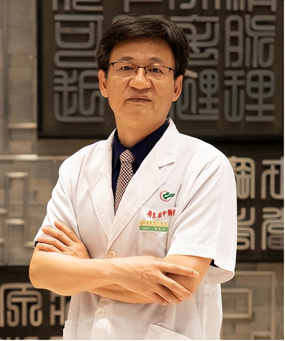 全国著名体重管理专家、广东省中医院谢长才教授定期坐诊南昌市洪都中医院！江西的肥胖患者就诊更方便了！