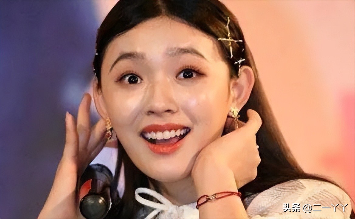 明星戴假牙和假发董洁,假脸假发假肌肉明星们到底有多假