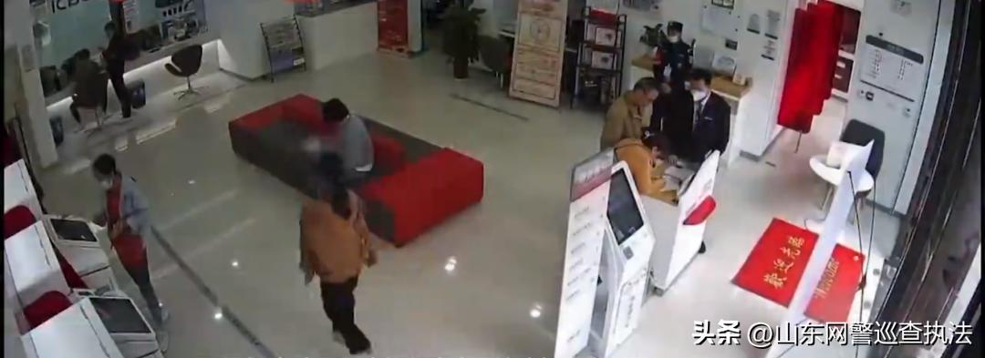 19岁女孩投资淄博,投资500万给女儿开烧烤店