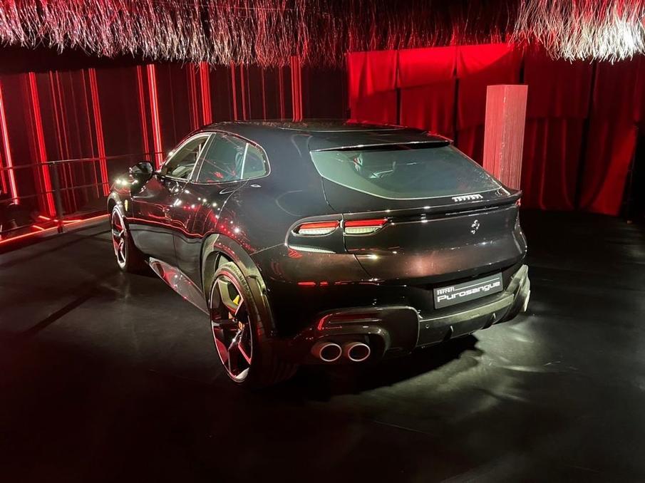 2023款法拉利prosangue高清图片,2024款法拉利purosangue灰色