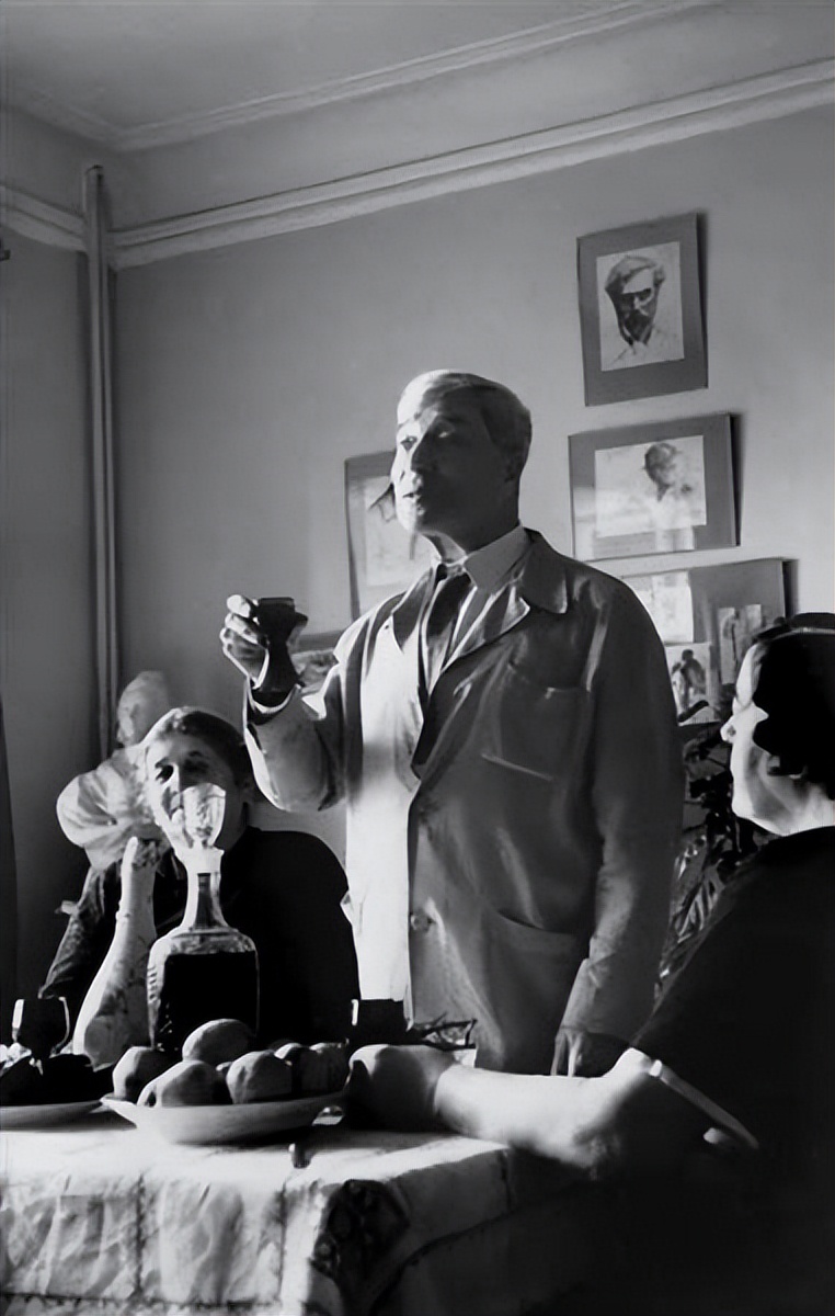 历史上的今天12月31日查询,历史上的今天10月31号