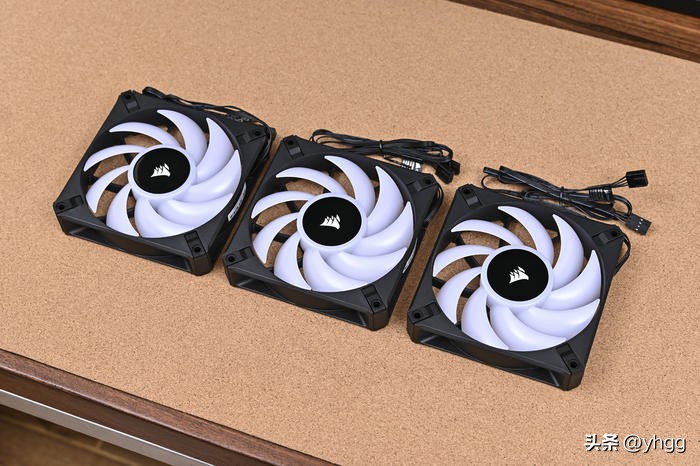 乔思伯d41meshscreen黑色款,机箱乔思伯松果d41mesh黑色版