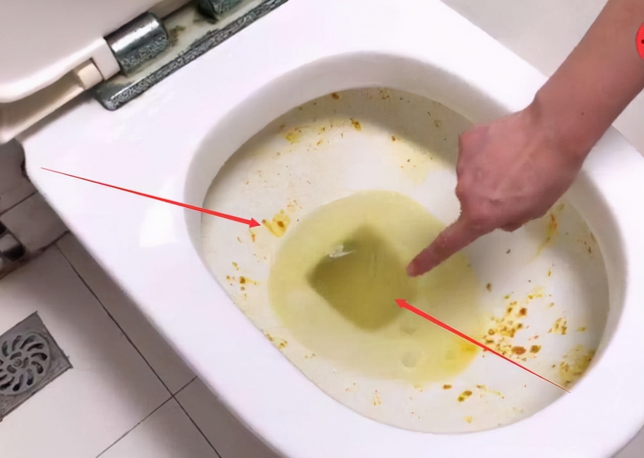 马桶内的黄色污垢怎么去除,马桶里面的黄色污垢怎么去除