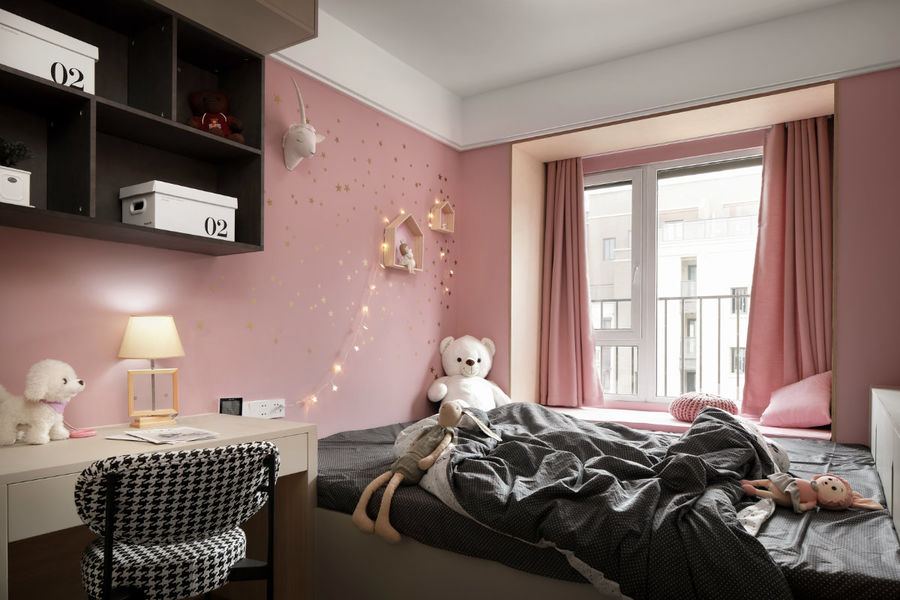 有娃家庭的客厅怎么布置?学她这样装太有趣,生二胎三胎都很实用