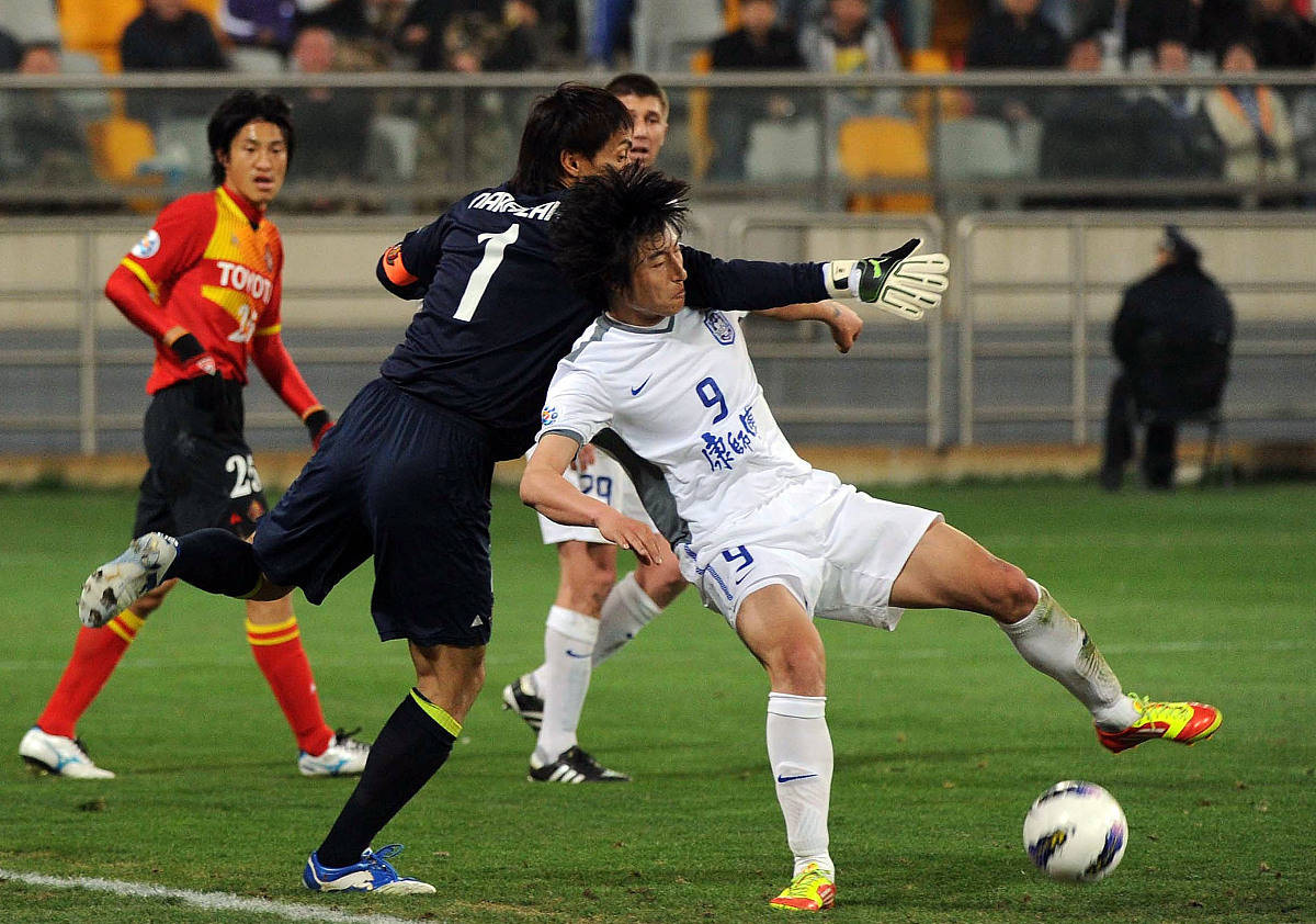 今日足球8场胜负推荐,今日足球比赛半全场推荐