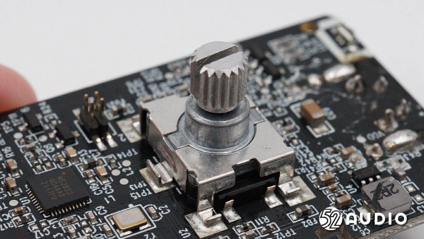 雷蛇天狼星v2专业版,razer雷蛇利维坦巨兽v2和天狼星v2