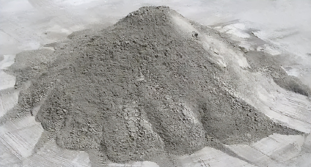 用什么东西使水泥不能凝固,建筑工人为什么往水泥里加糖