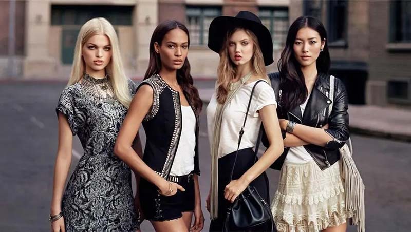 创业卖内衣年入百万,90后卖内衣一个月回本20万