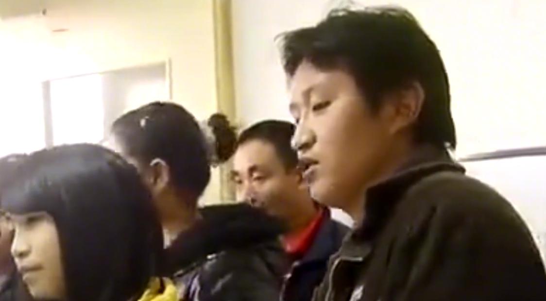 四川10岁女孩生命垂危,四川十岁女孩身体溃烂父母辟谣