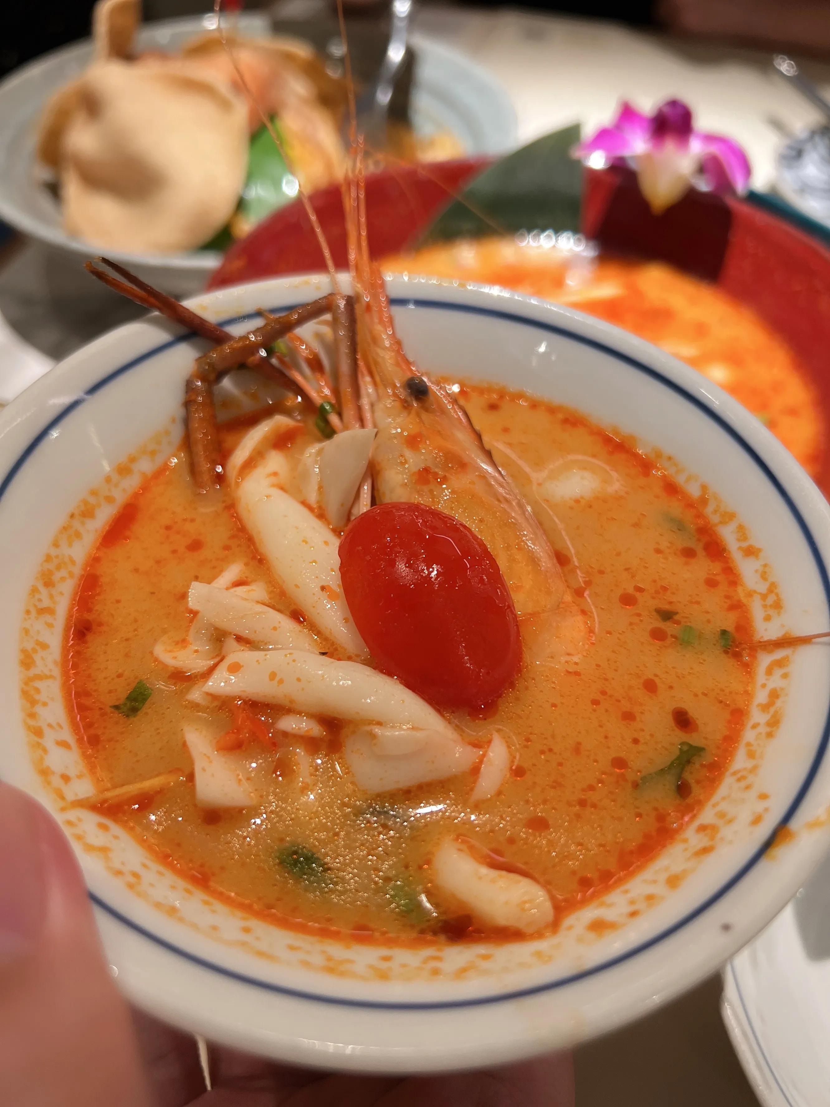 看名字大家认为这家餐厅是吃什么的?