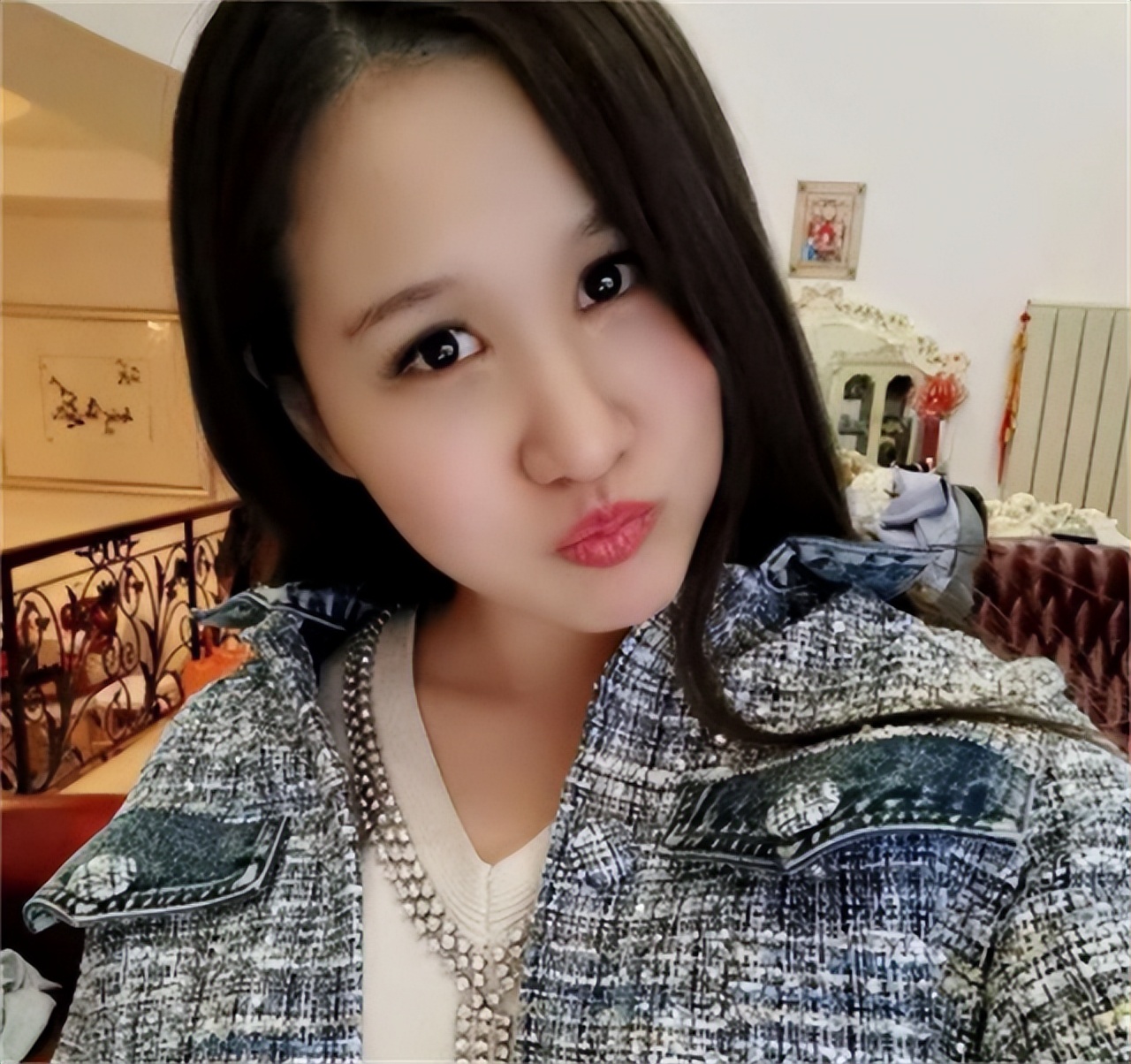 杜锋第二任妻子有孩子了吗,杜锋妻子个人简历