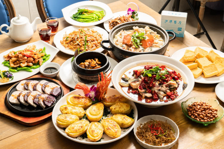 厦门海鲜鼓浪屿,厦门不仅好玩还有海鲜