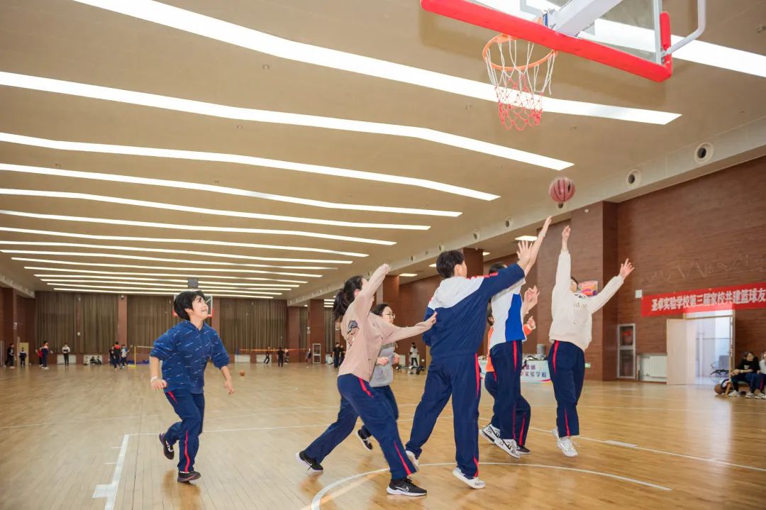 潍坊市奎文区圣卓实验学校小学部,潍坊市奎文区圣卓实验学校航拍