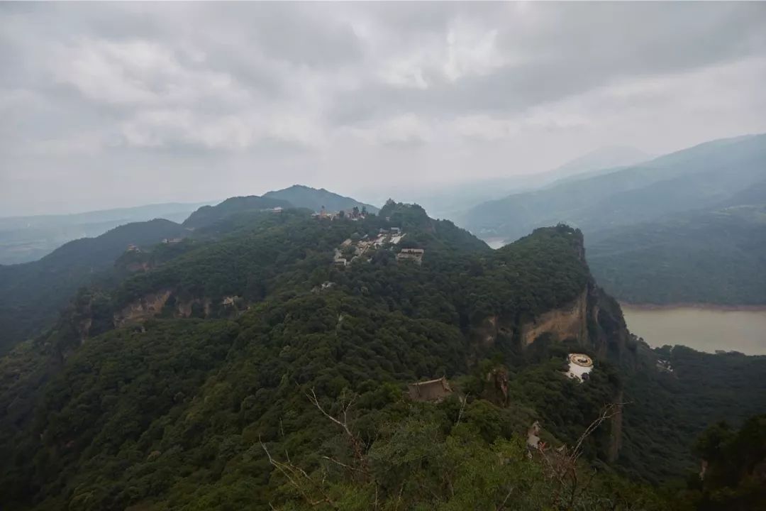 吃到嗓子眼的榴莲自助,吃到嗓子眼的牛肉面