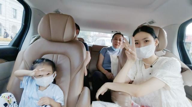 十年前带老妈出游,十年前带娃和十年后带娃