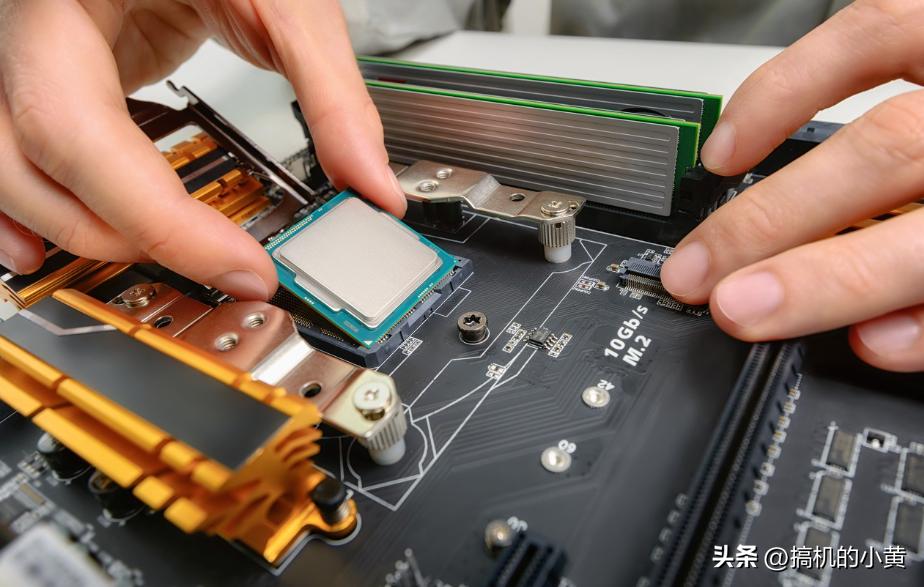 新手小白组装台式电脑注意什么,内行人教你4步组装台式电脑