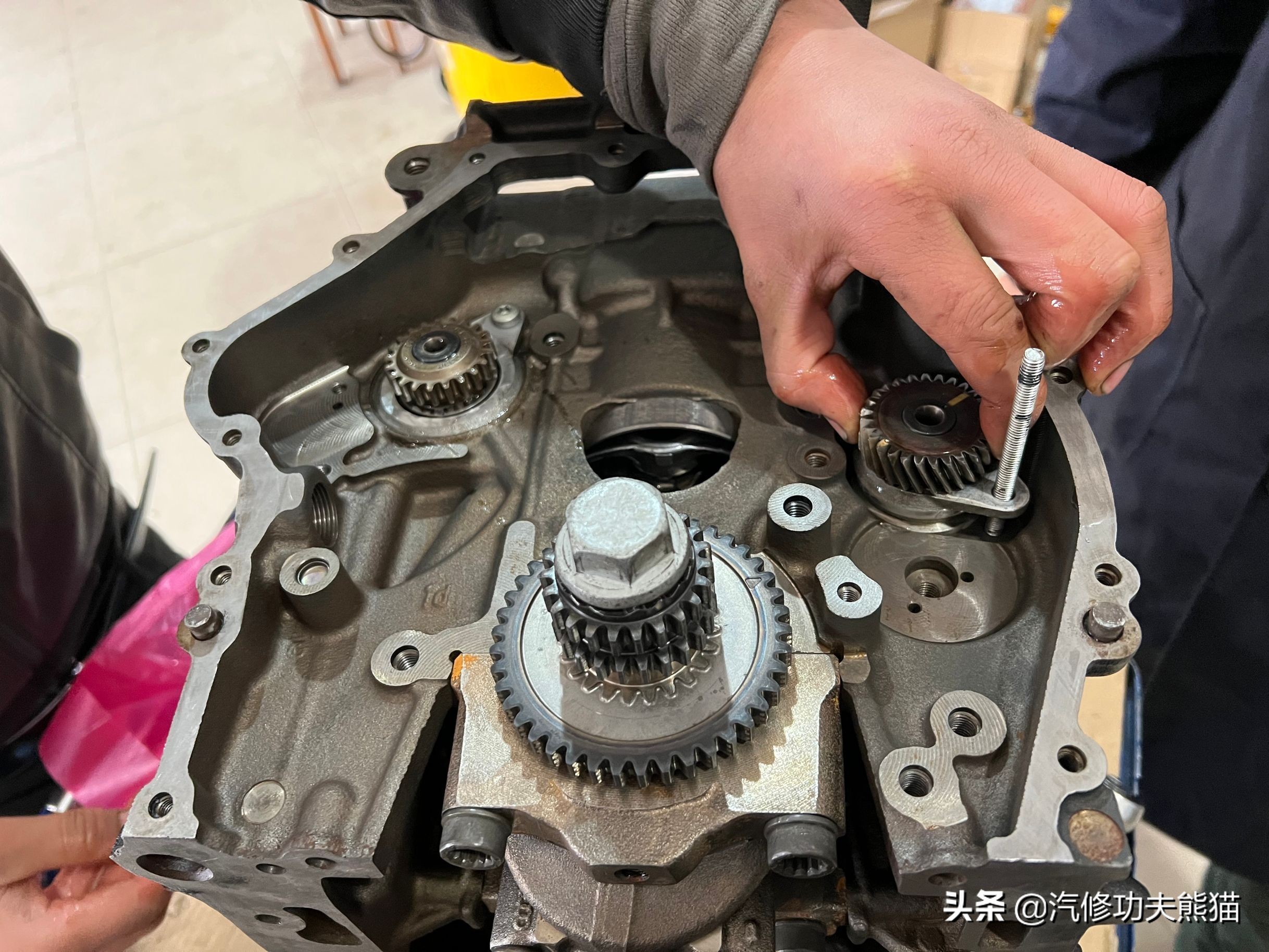 大众夏朗烧机油吗,进口夏朗如何治理烧机油