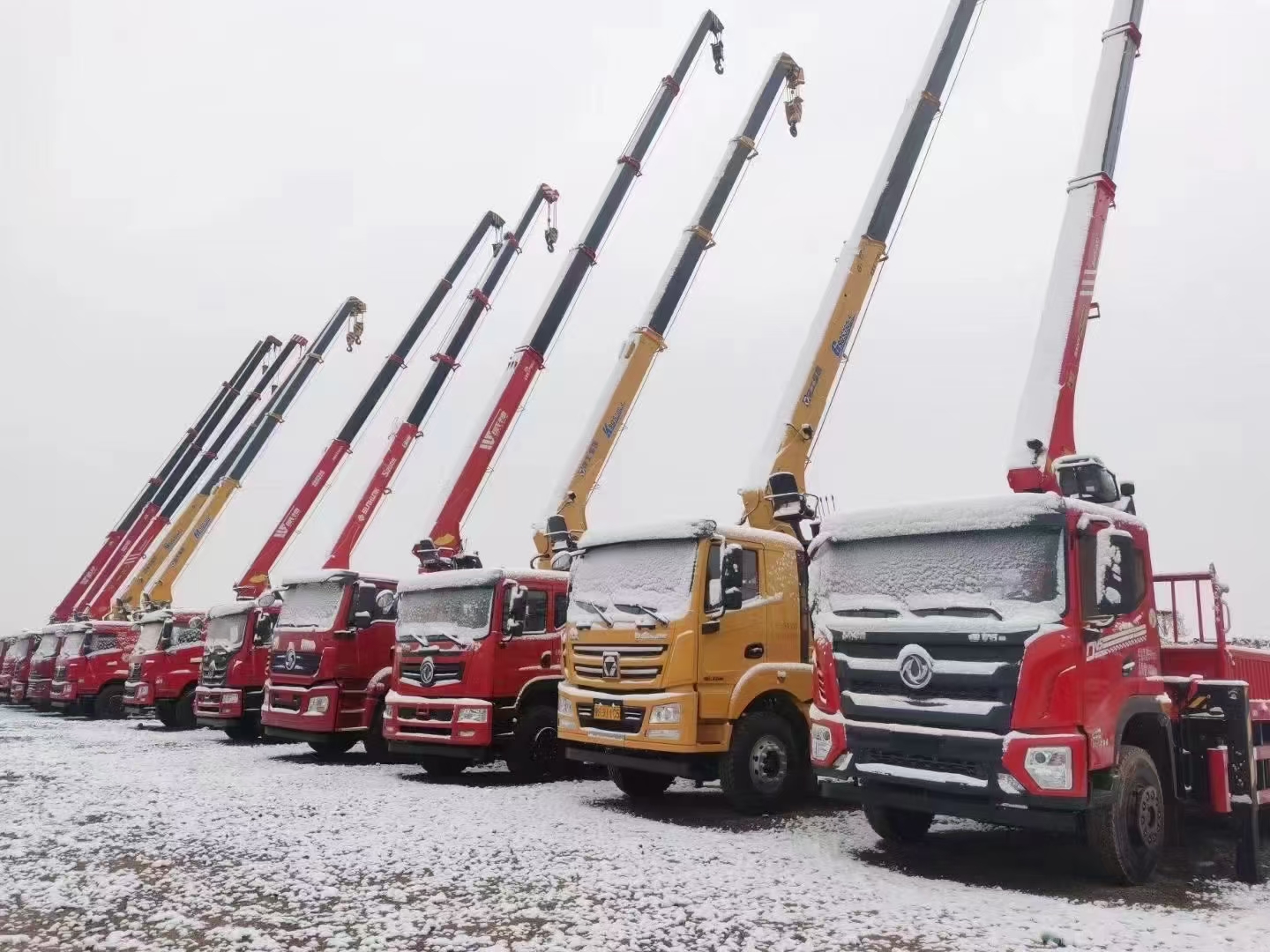 随车吊什么品牌的吊机最好,随车吊吊机哪个牌子经济实惠