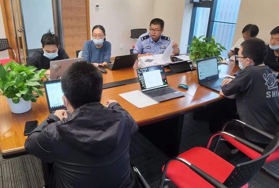 业余程序员可以做什么,程序员怎么成为技术警察