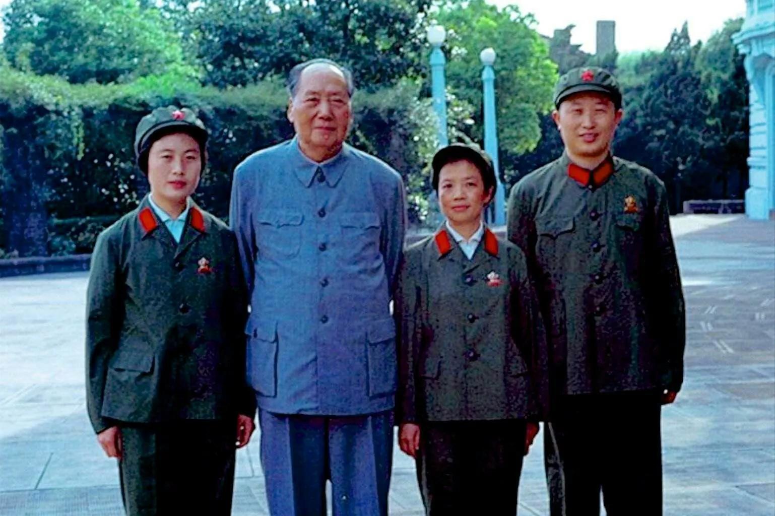 解放军07式服装展示,解放军56式衣服