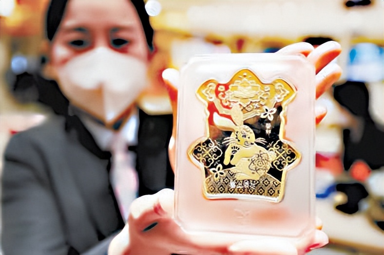 兔元素年货受追捧,兔年将至