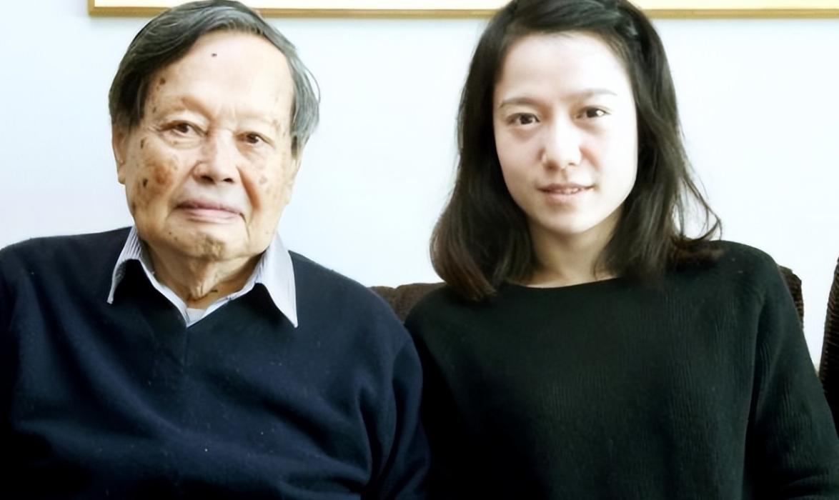 杨振宁百岁之际翁帆披露相处细节,翁帆为何要嫁差54岁的杨振宁