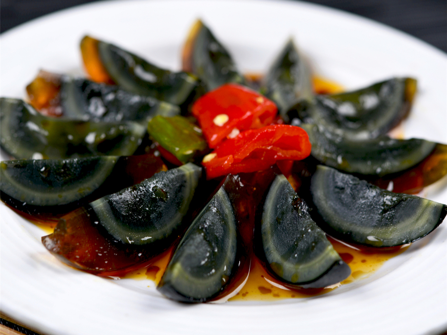 凉拌菜用的明油是什么,如何让凉拌菜的辣椒油飘香